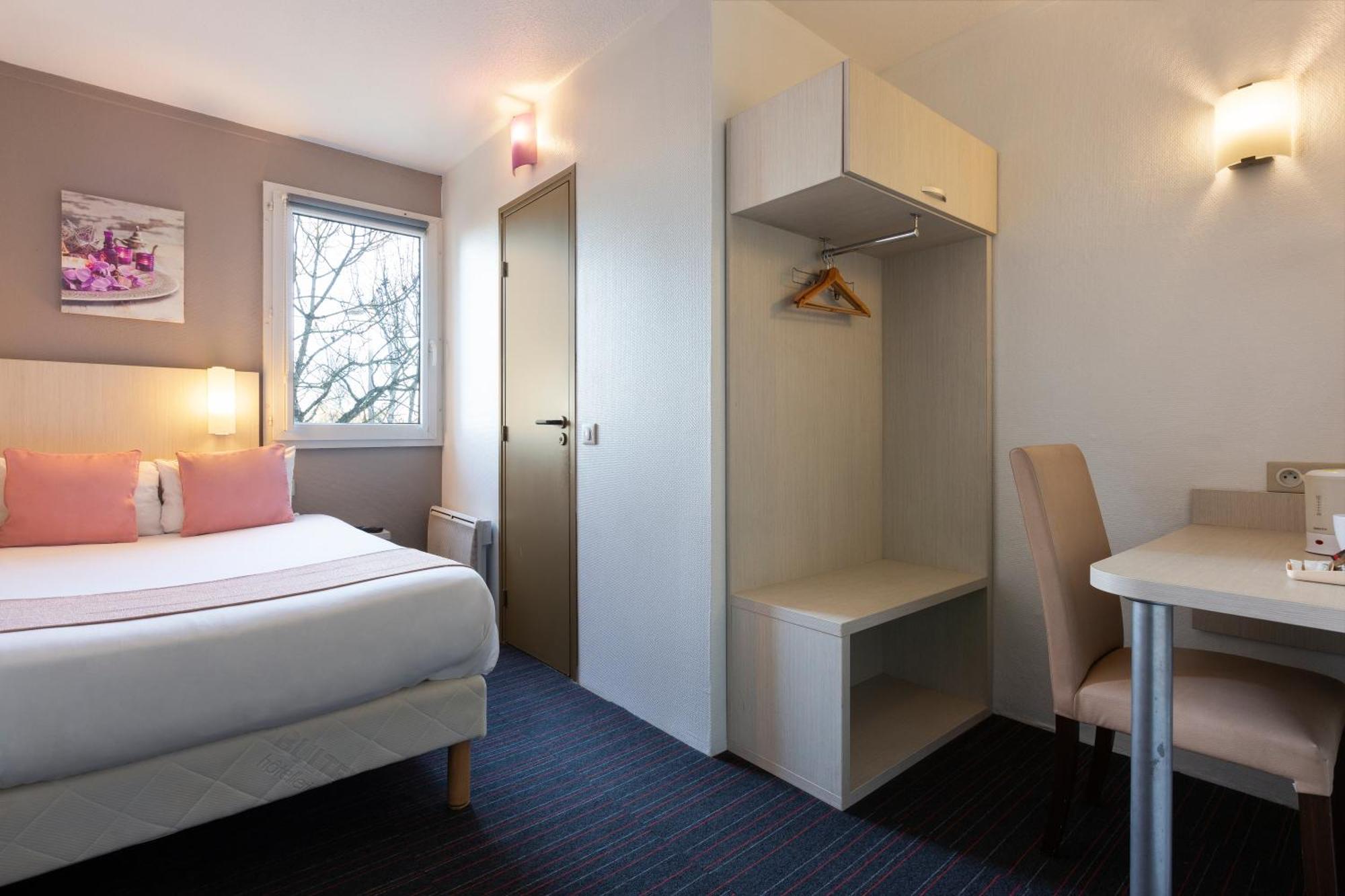 Comfort Hotel Orleans Olivet Olivet  Exteriör bild